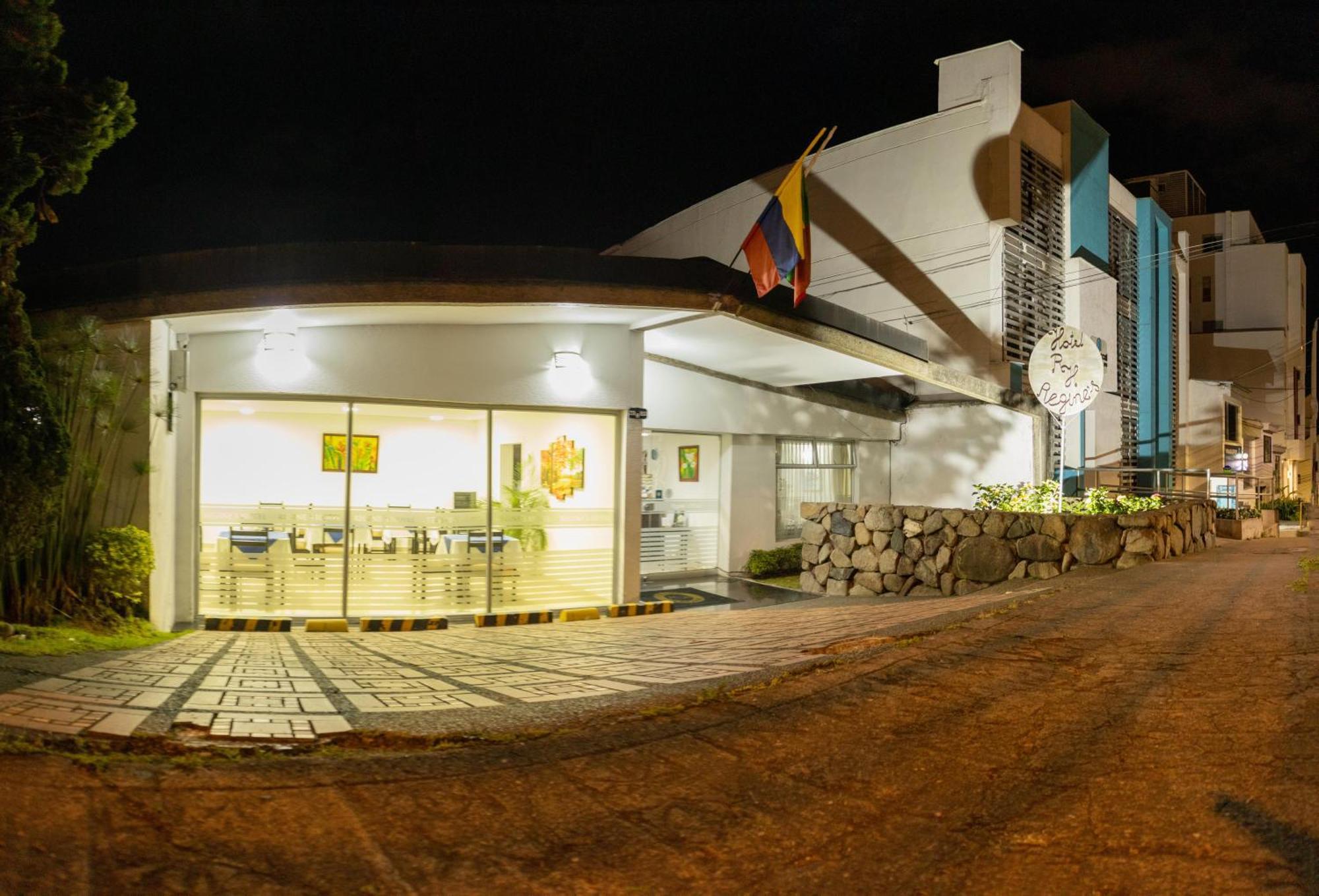 Hotel Regine'S Manizales Exterior photo
