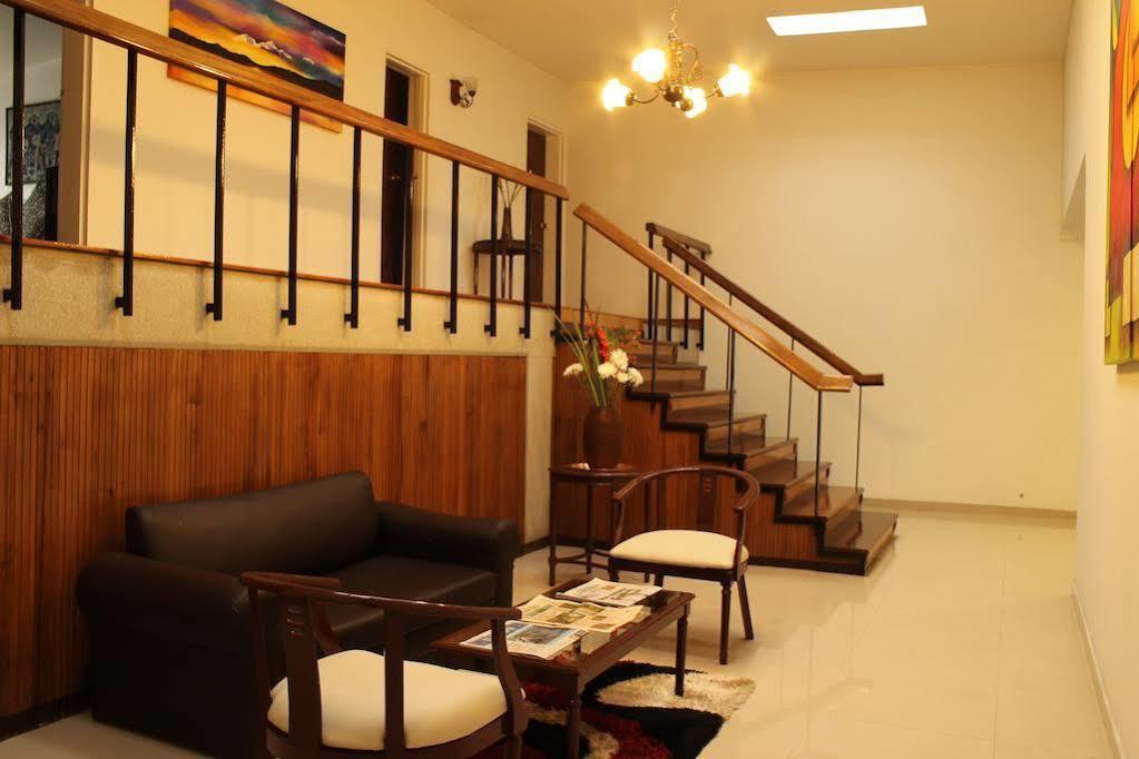 Hotel Regine'S Manizales Exterior photo